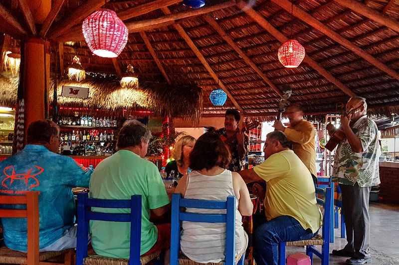 Mariachis entertain diners at La Palapa.